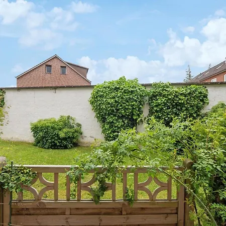 شقة Komfortable Ferienwohnung Im Herzen Des Kurorts Mit Naehe Zum Strand Fuer Gemeinsamen Urlaub بوسم